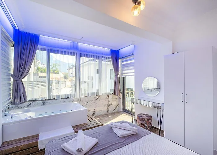 Villa Defnem 2 *